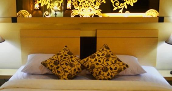 Srikandi Guesthouse Malang Habitación foto